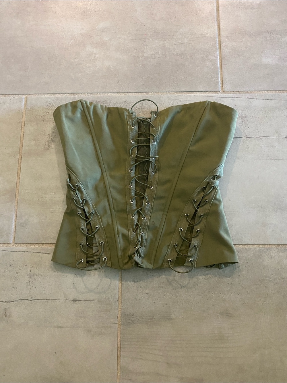 princess polly eden lace up corset - Picture 2 of 3